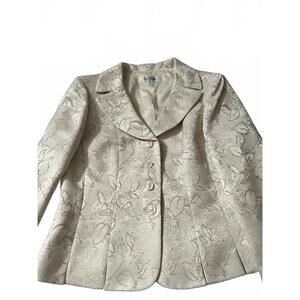 Elegant Suit Set by Suit Studio - Floral Embroidery Jacket & Skirt